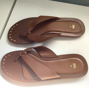 Zara Leather Sandla Flat Thong Brown Studded Euro Size 39